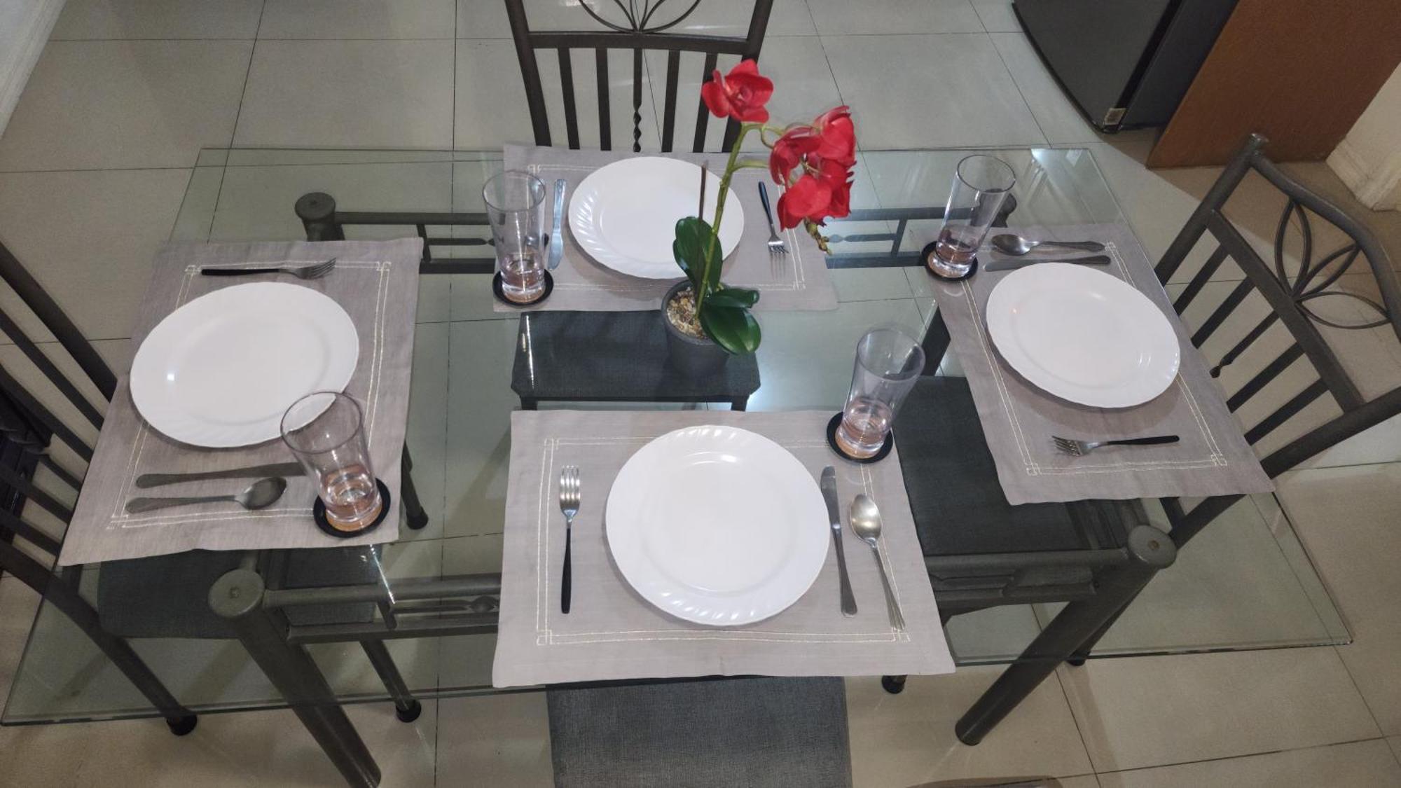 Central Upscale New Kingston Apt With Pool Экстерьер фото